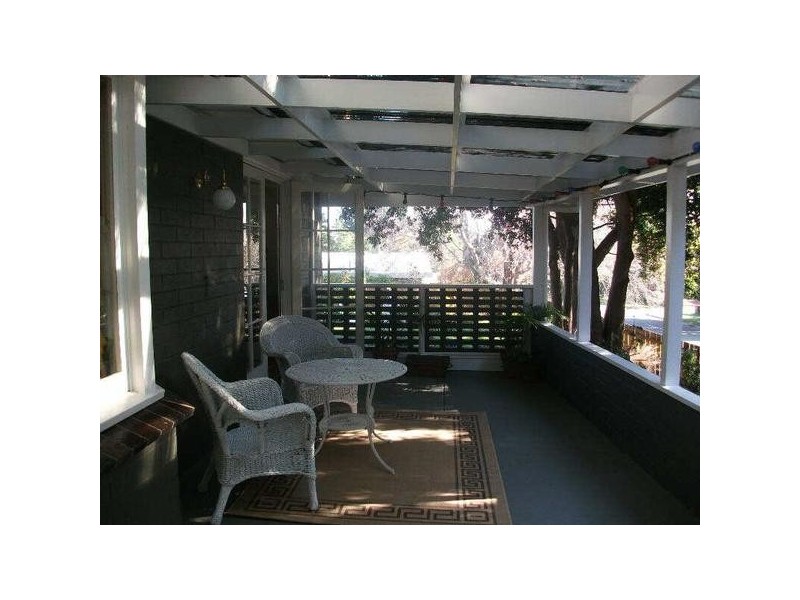 4  Hillside Grove, Frankston South VIC 3199