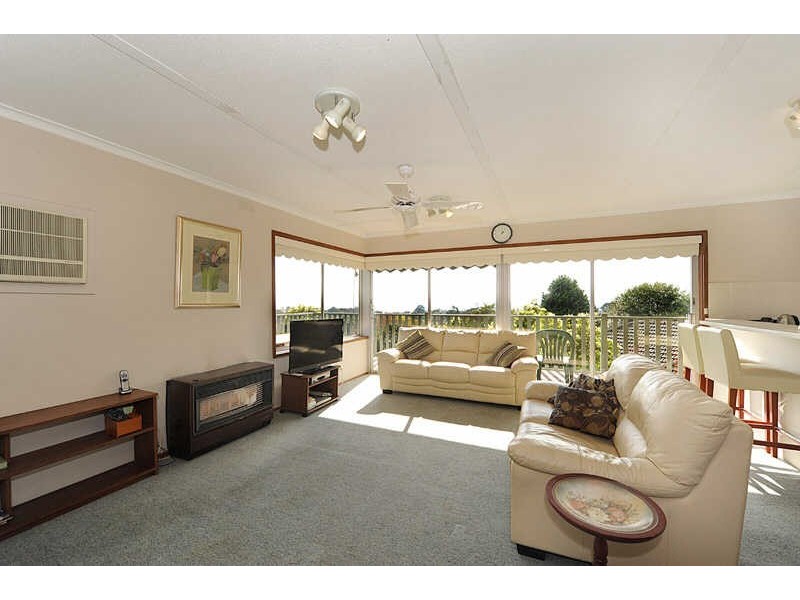 94  Kars Street, Frankston VIC 3199