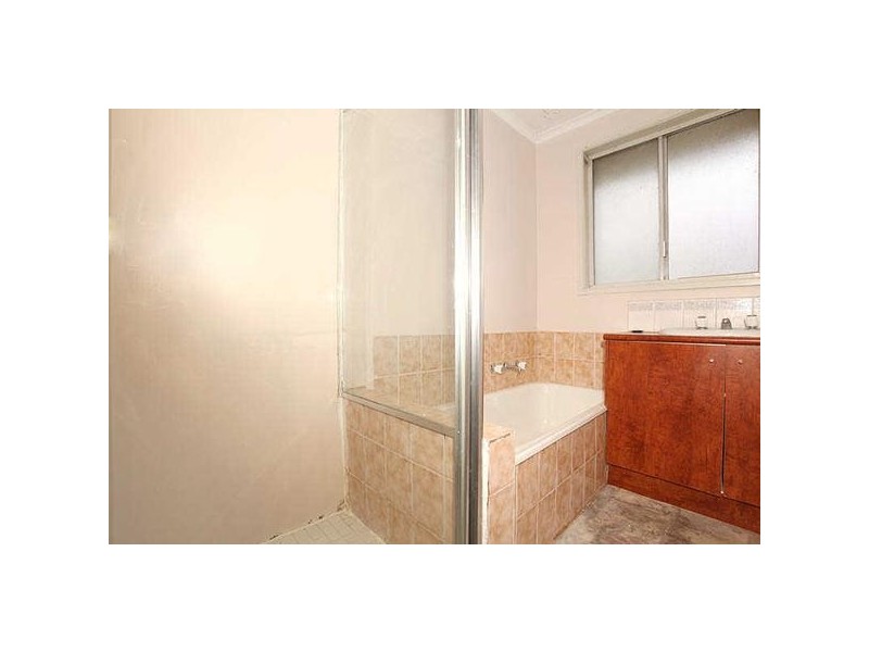 8  Tilia Court, Frankston North VIC 3200