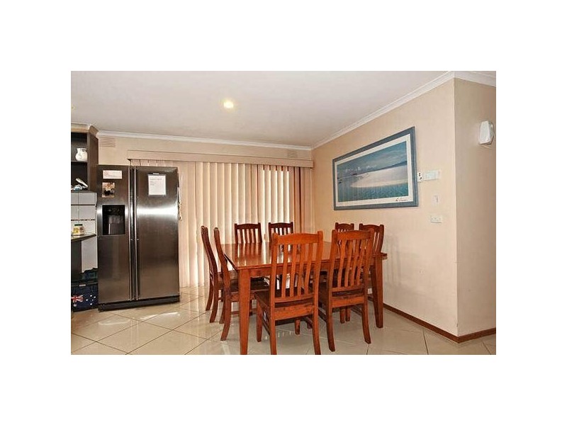 10 Lipton Drive, Frankston VIC 3199