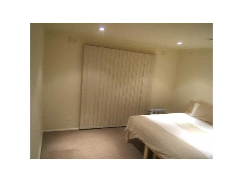 1/6  Tullum Court, Frankston VIC 3199