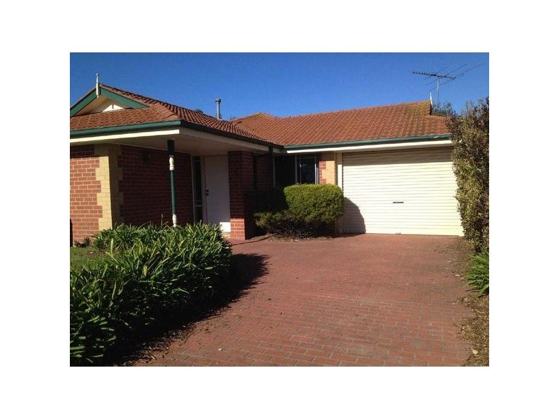 6  Glendale close, Langwarrin VIC 3910