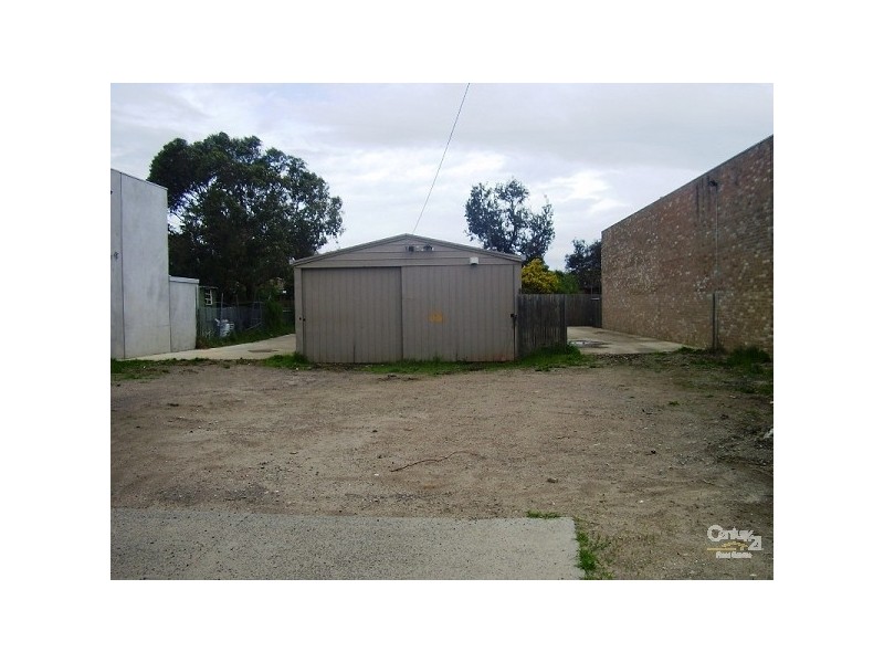 17 Milne Avenue, Seaford VIC 3198