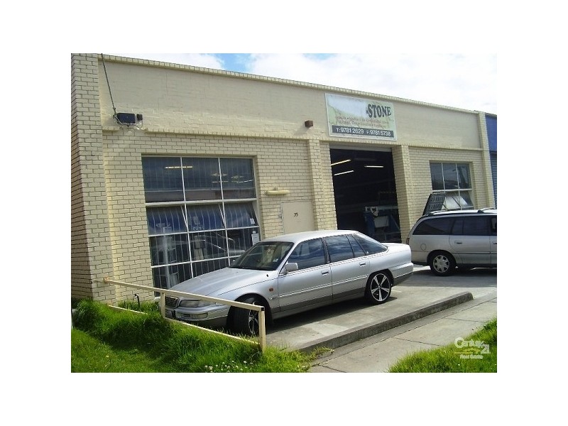 35 Kookaburra Street, Frankston VIC 3199