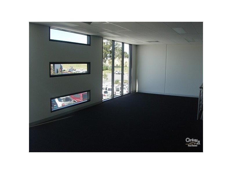8/7-11 Rodeo Drive, Dandenong VIC 3175