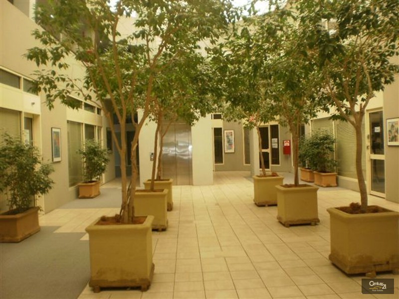 9/108-120 Young Street, Frankston VIC 3199