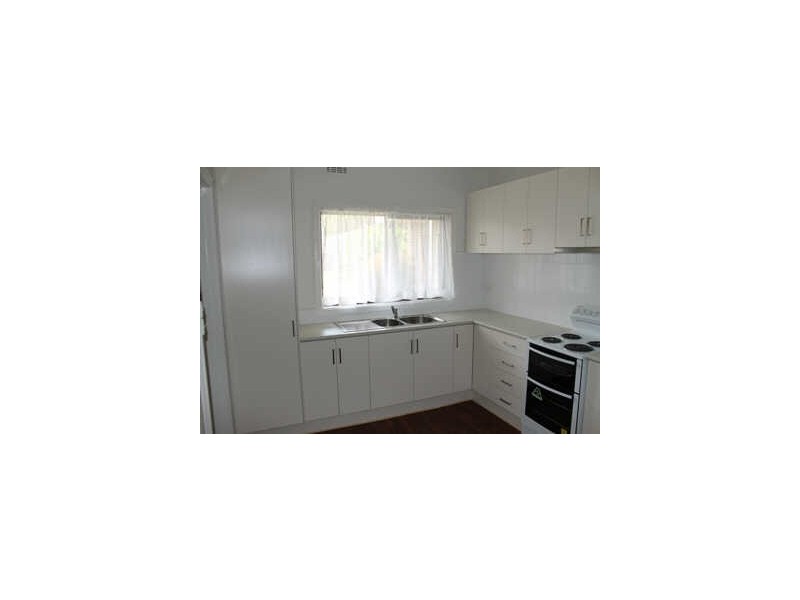 14  Leigh Street, Bentleigh East VIC 3165