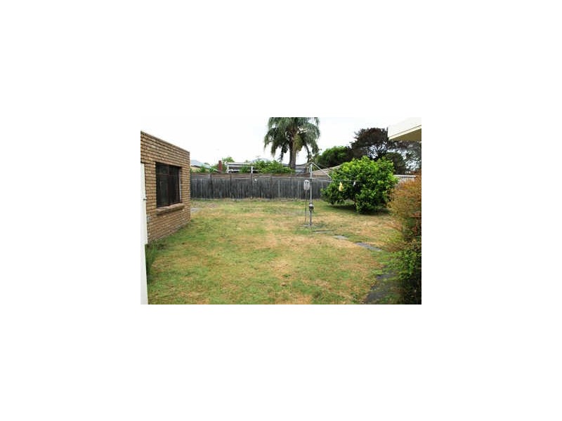 14  Leigh Street, Bentleigh East VIC 3165