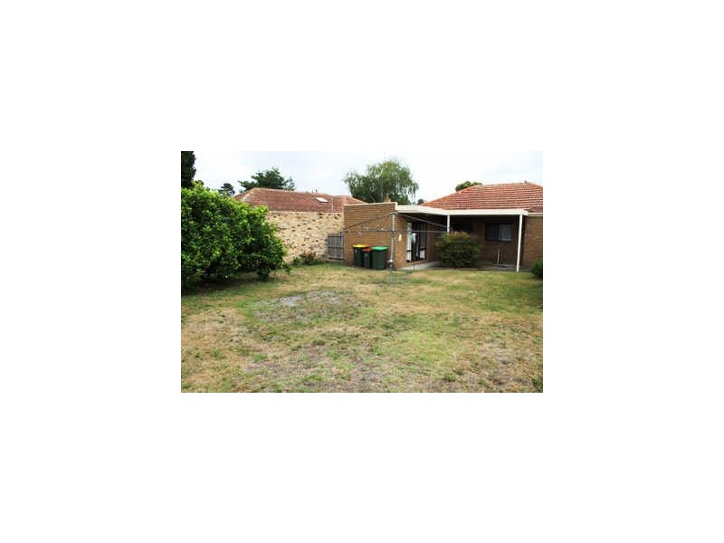 14  Leigh Street, Bentleigh East VIC 3165