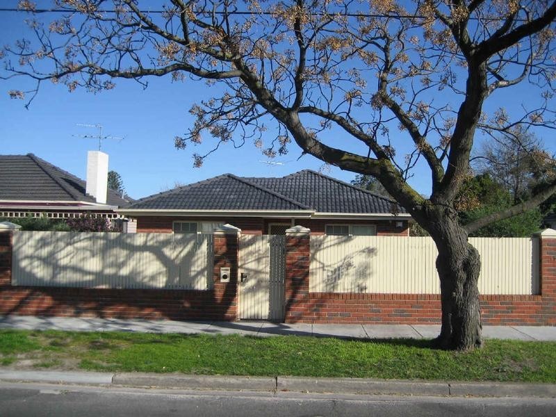 1/10  Rudyard Street, Bentleigh East VIC 3165