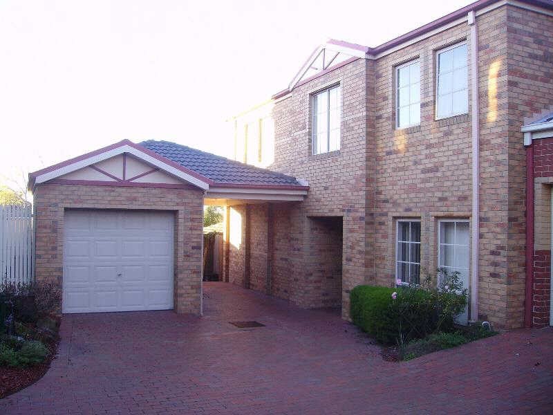 4/16  Grant Street, Oakleigh VIC 3166