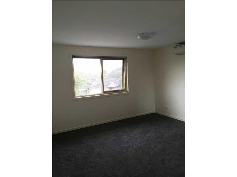 1  Chauvel Street, Bentleigh East VIC 3165