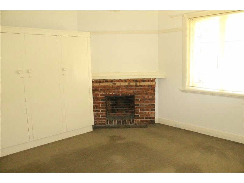 1/21  Bay Street, Brighton VIC 3186