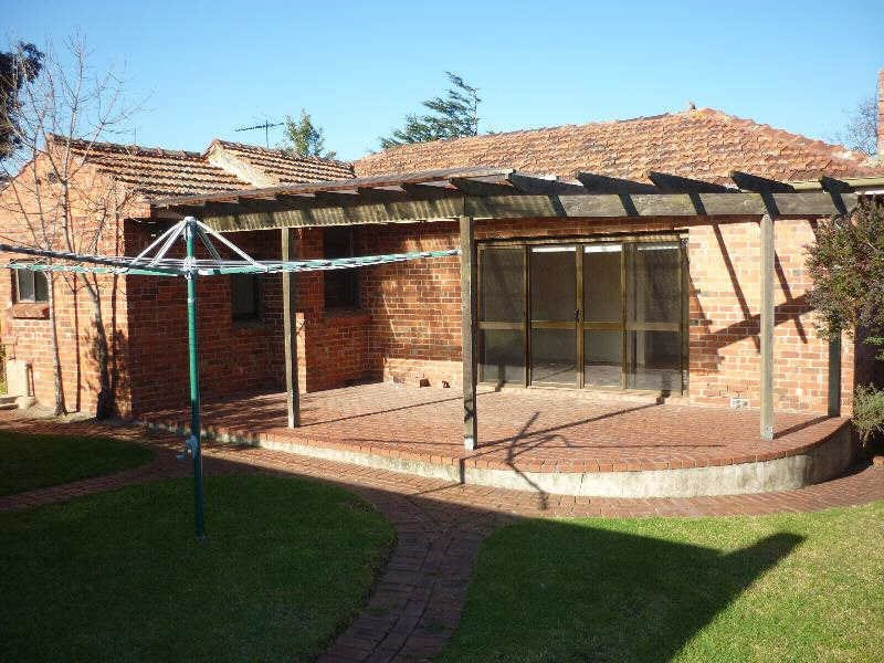 1  PASCHAL STREET, Bentleigh VIC 3204