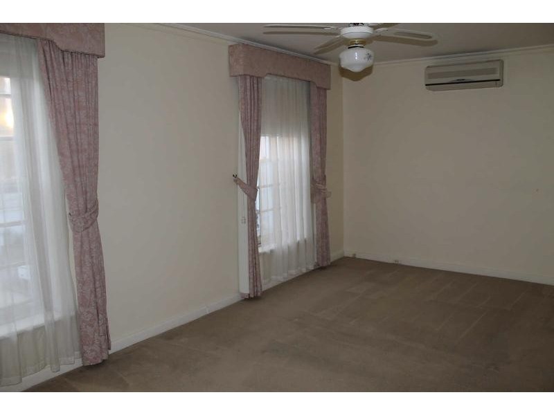 3/23  South Road, Brighton VIC 3186