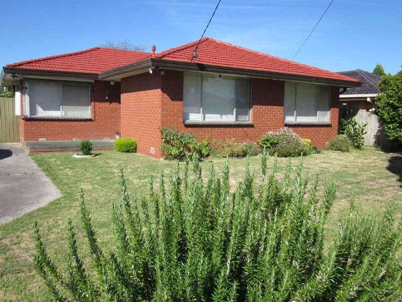 11  Kandra Street, Dandenong North VIC 3175