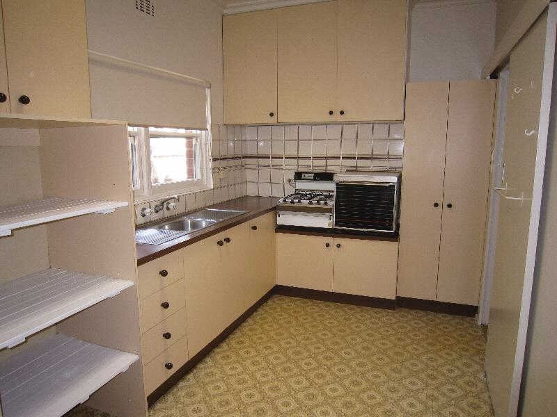 22  Roselyn Crescent, Bentleigh East VIC 3165