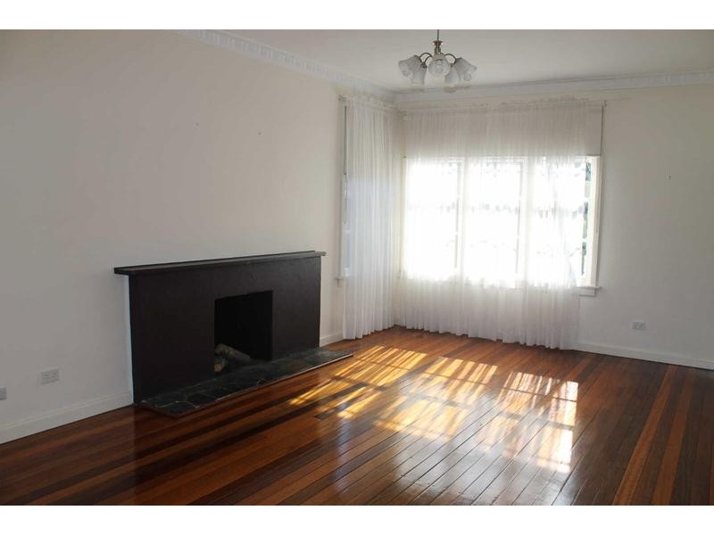 28  Valkstone Street, Bentleigh East VIC 3165