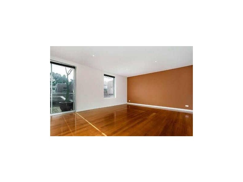 5/135  Ormond Esplanade, Elwood VIC 3184