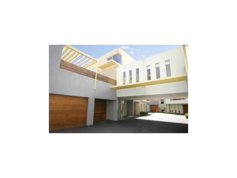 5/135  Ormond Esplanade, Elwood VIC 3184