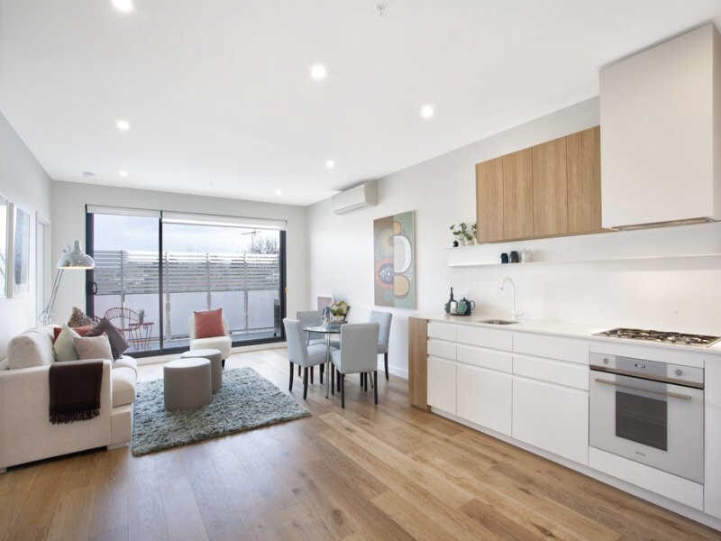 12/16  Maroona Road, Carnegie VIC 3163