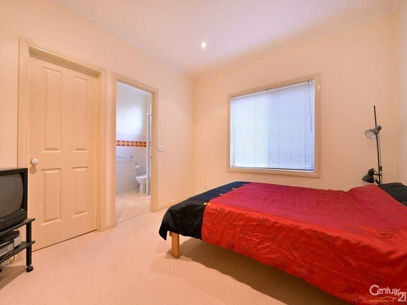 3/4  South Court, Highett VIC 3190