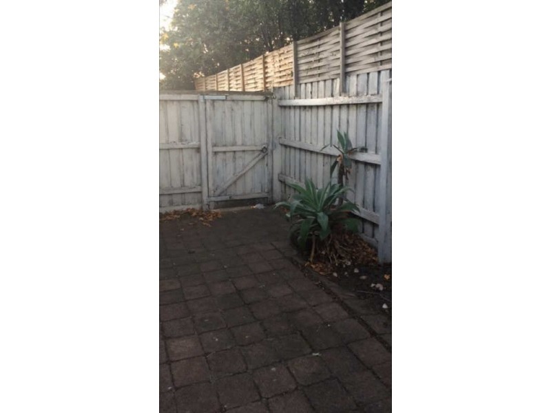 1/320  Warrigal Road,, Cheltenham VIC 3192