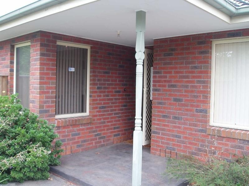 2/33  North Road, Brighton VIC 3186