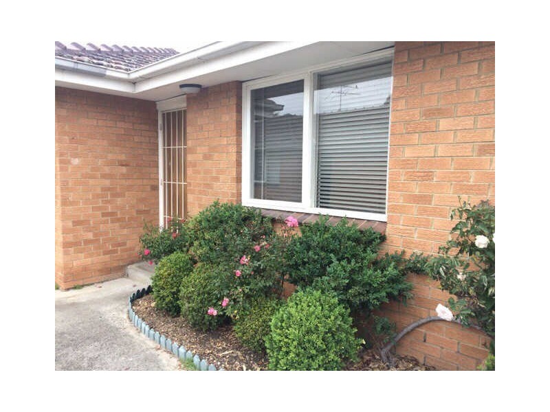 2/22  Kinross Street, Hampton East VIC 3188