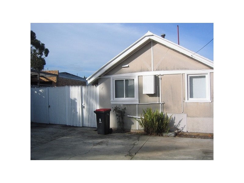 214B Warrigal Road, Cheltenham VIC 3192