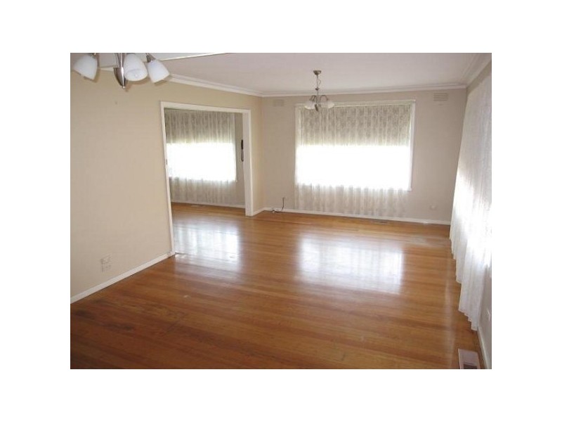 7 Brett Court, Cheltenham VIC 3192