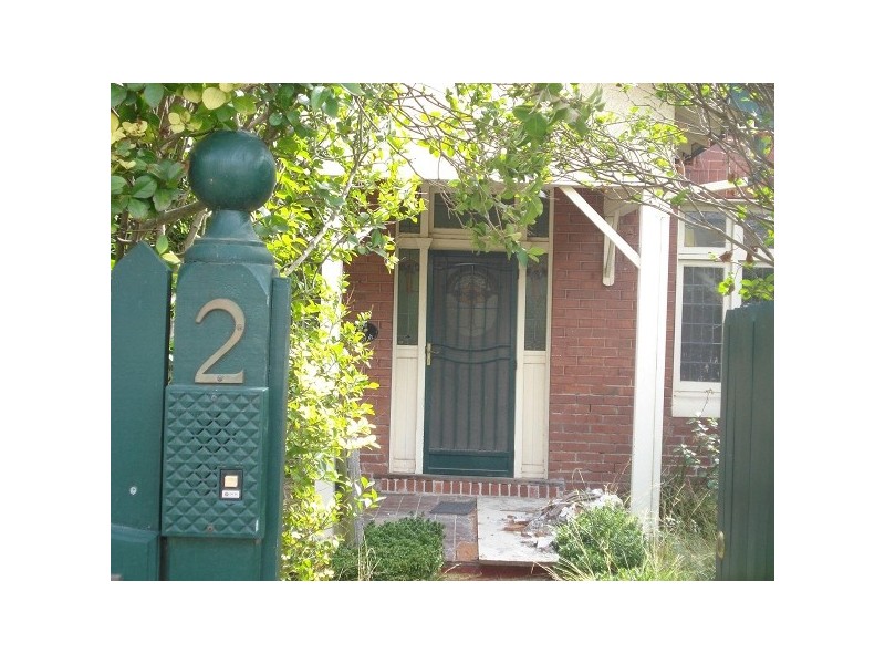 2 Talbot Street, Hampton VIC 3188