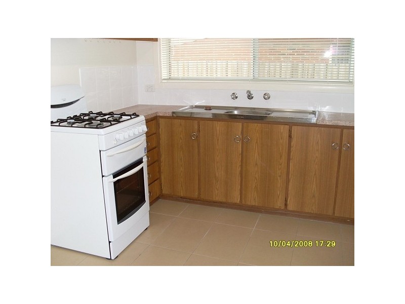 2/256 Warrigal Road, Cheltenham VIC 3192