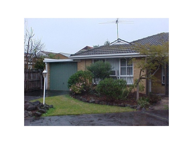 11/15 Eddys Grove, Bentleigh VIC 3204