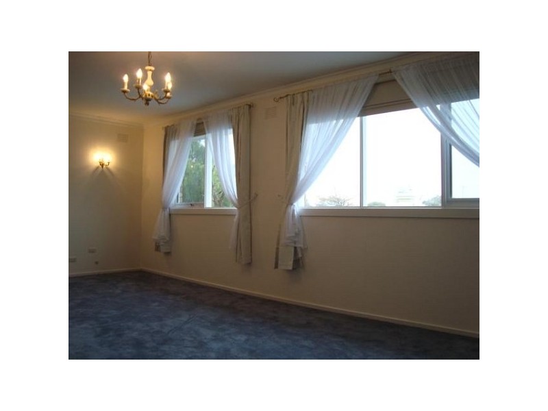 99 Orrong Road, Elsternwick VIC 3185