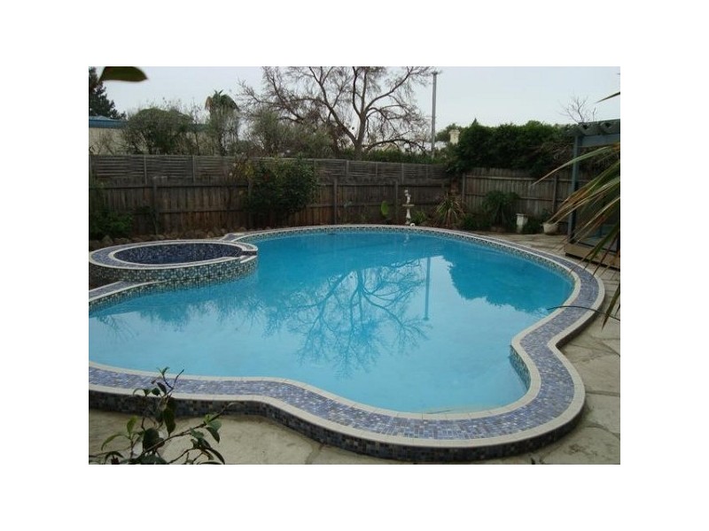 99 Orrong Road, Elsternwick VIC 3185