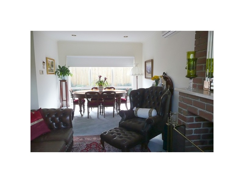 2/39 Rose Street, Mckinnon VIC 3204