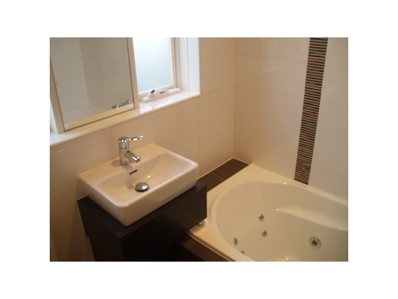 1/54 Moylan Street, Bentleigh East VIC 3165