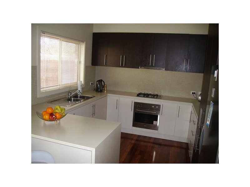 2/1116 North Road, Bentleigh East VIC 3165