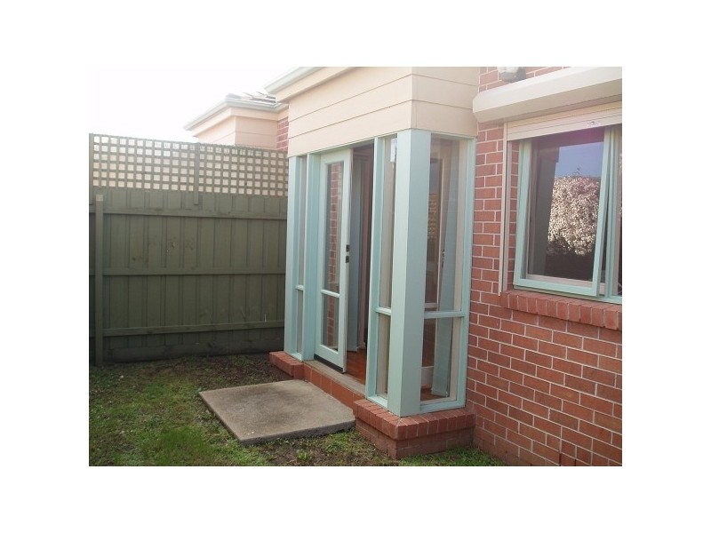 3/3 Turner Road, Glen Huntly VIC 3163