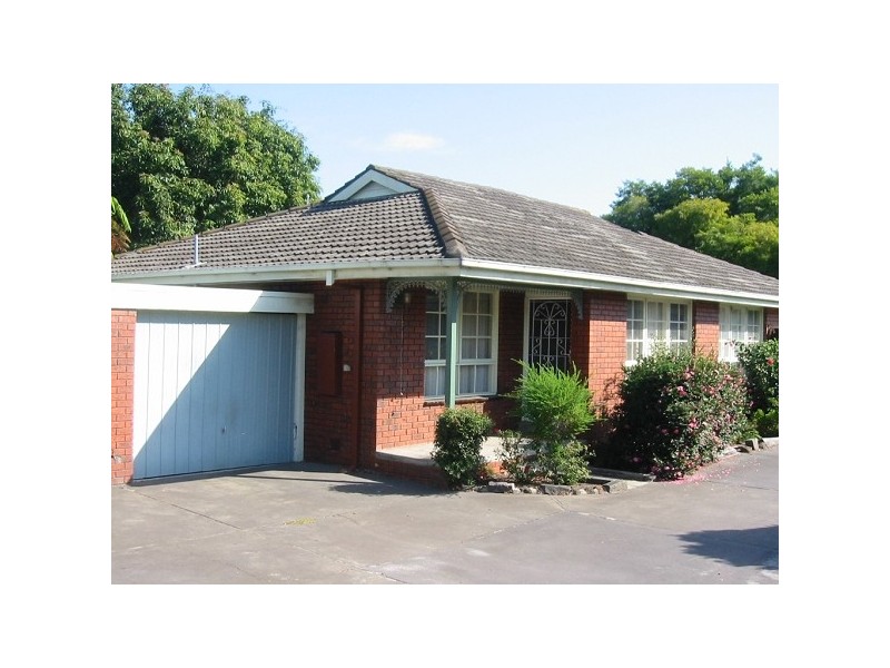 2/374 Warrigal Road, Cheltenham VIC 3192