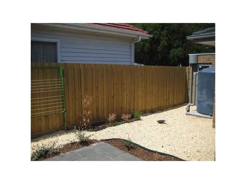 2/4 Edsall Street, Highett VIC 3190