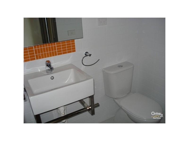 6/140 McKinnon Road, Mckinnon VIC 3204