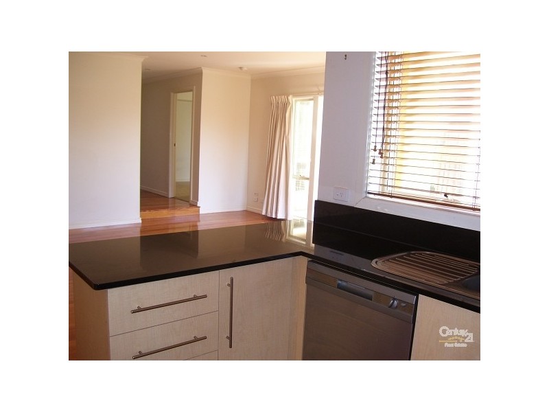 2/27 Brady Road, Bentleigh East VIC 3165
