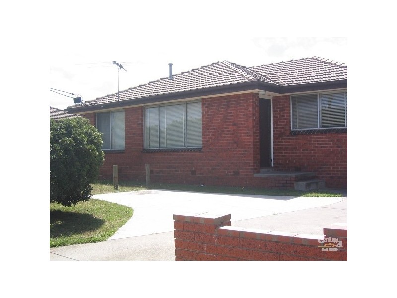 1/256 Warrigal Road, Cheltenham VIC 3192