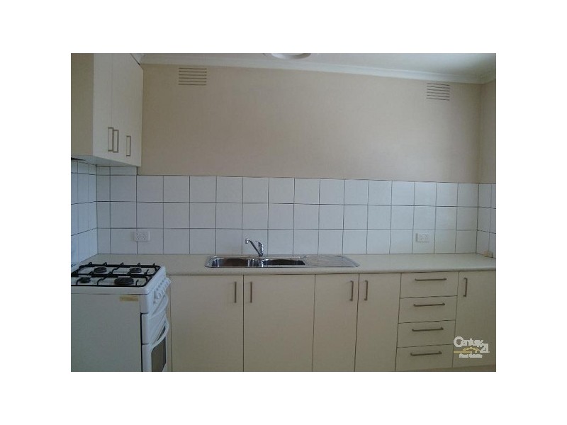 1/256 Warrigal Road, Cheltenham VIC 3192