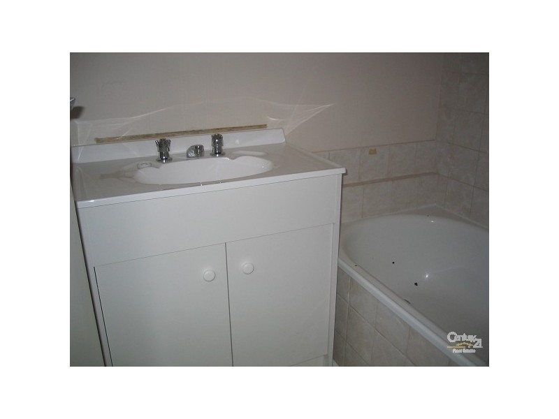 1/256 Warrigal Road, Cheltenham VIC 3192