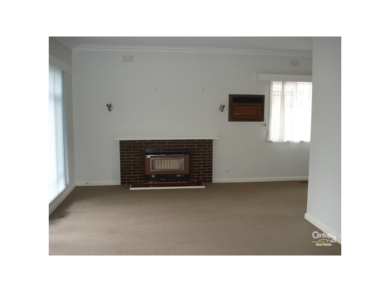 3 Sandra Grove, Bentleigh VIC 3204