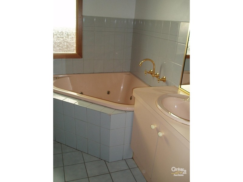 17A Leopold Street, Caulfield South VIC 3162