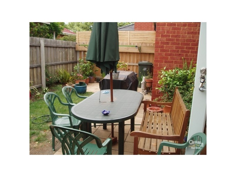 19 Eastview Crescent, Bentleigh East VIC 3165